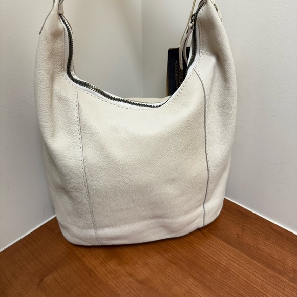 American Leather Company Carrie Hobo Giftable NWT - Picture 3 of 9